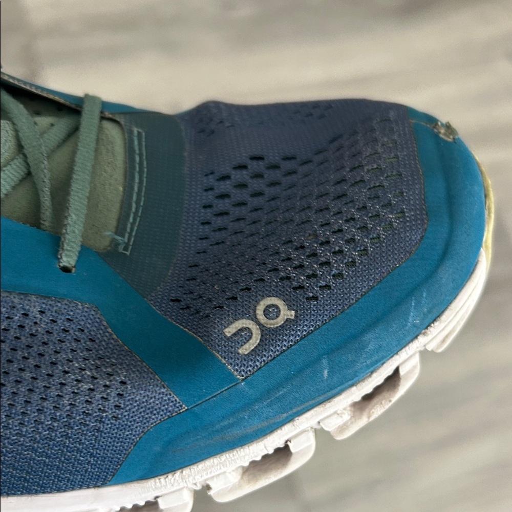 ON RUNNING Cloudflow 'Sea Petrol' Running Shoes Size 11.5 - Picture 12 of 13
